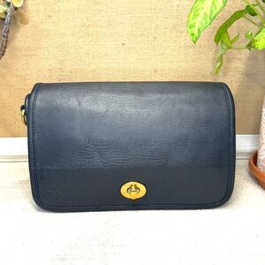 wako - Poshmark
